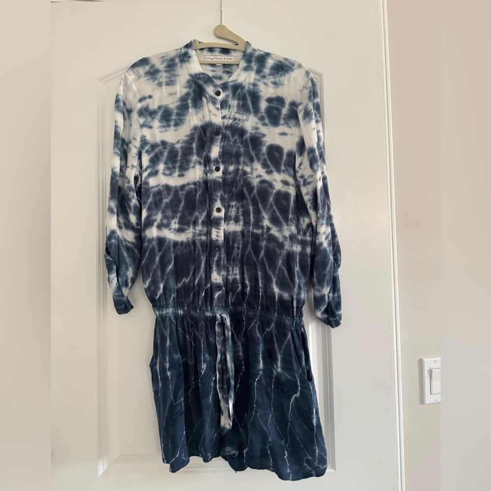 Young, Fabulous & Broke woven short romper size Medium